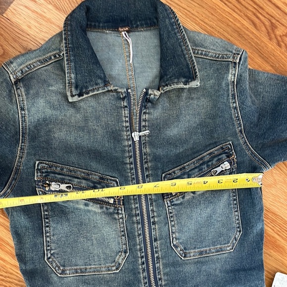 Free People Lennox Denim Skinny Utility Jumpsuit size Size NWT - Picture 7 of 16